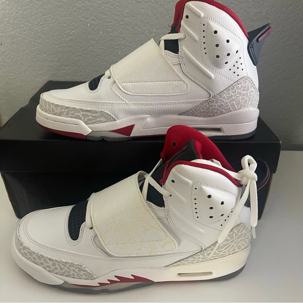 Air Jordan Son of Mars - 512246-112 - Size 6.5Y